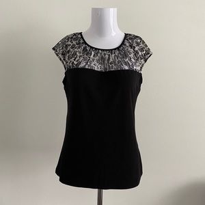 Calvin Klein women’s top size S